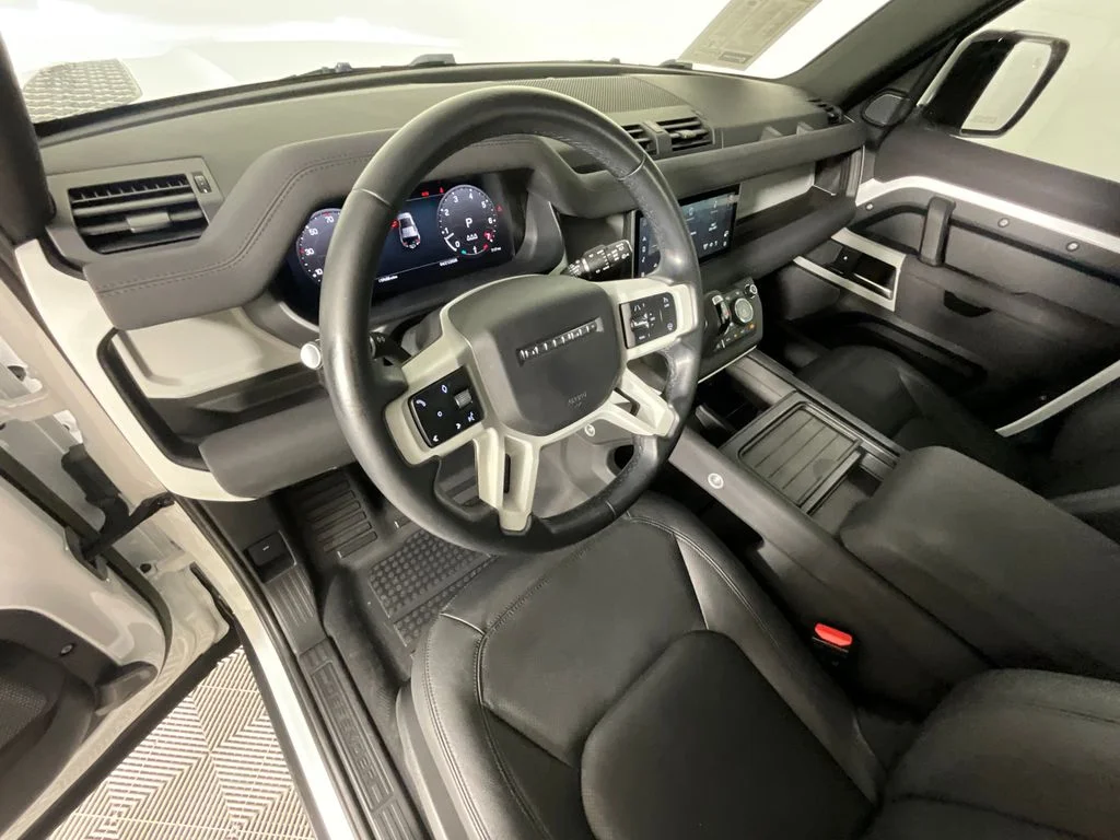 Certified Used 2023 White Land Rover S image 14