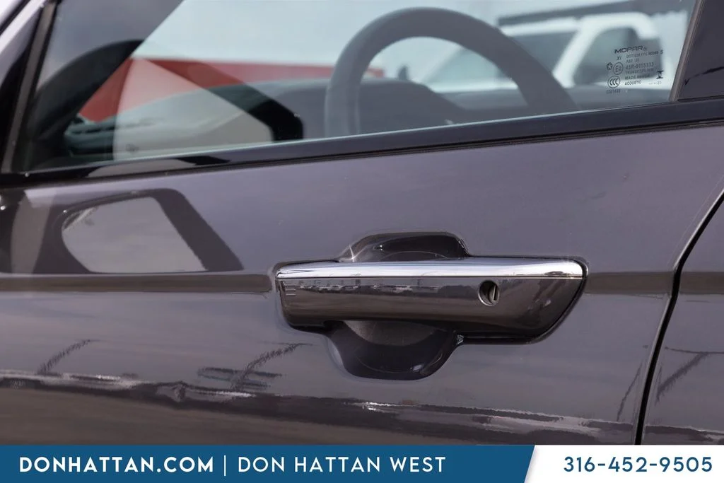 Used 2023 Gray Jeep Overland 4xe image 30
