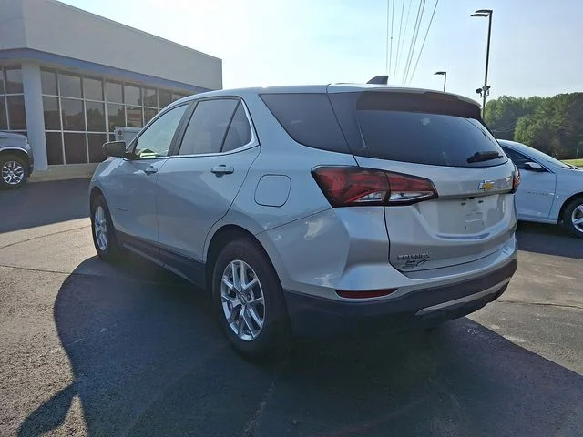 Used 2022 Silver Chevrolet LT image 4