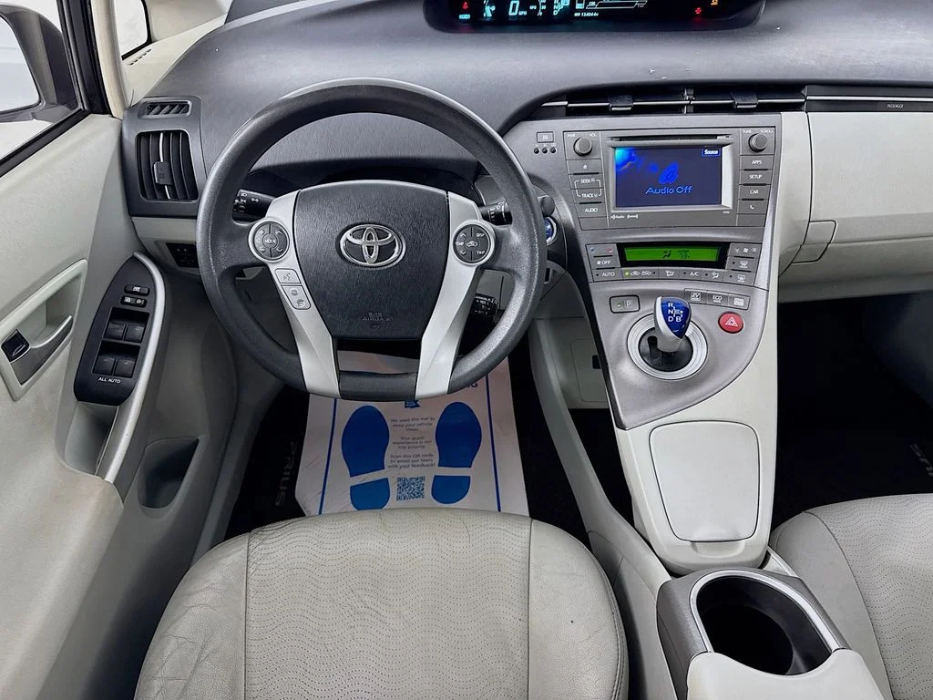 Used 2014 Classic Silver Metallic Toyota Three image 26