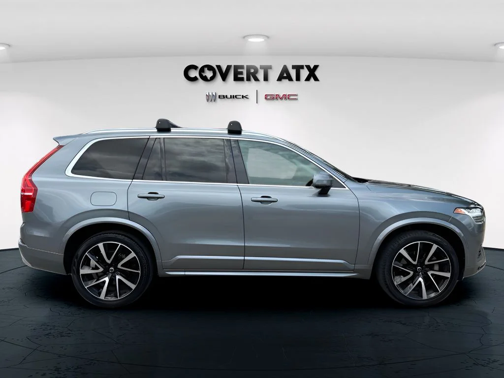 Used 2020 Gray Volvo T6 Momentum image 7
