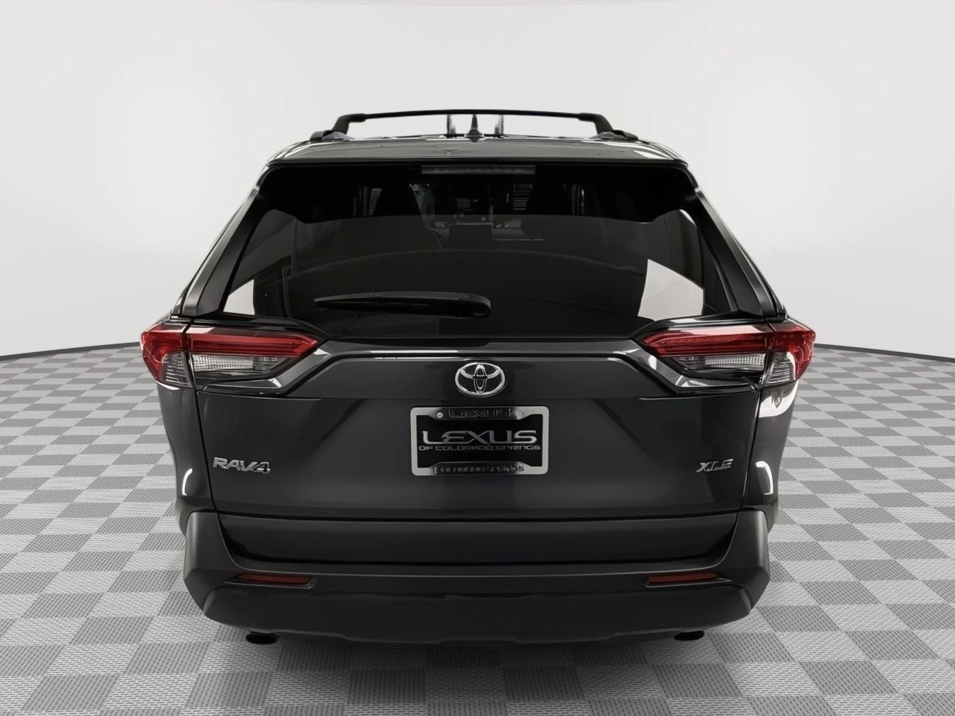 Used 2022 Magnetic Gray Metallic Toyota XLE image 9