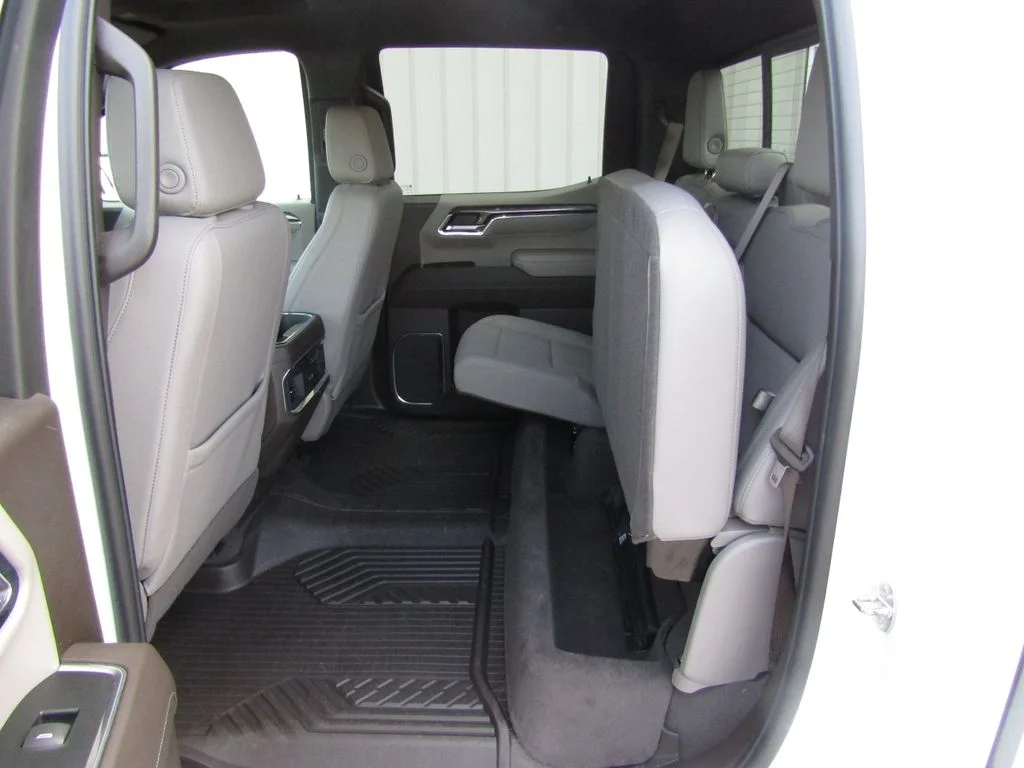 Used 2024 White Chevrolet LTZ image 39