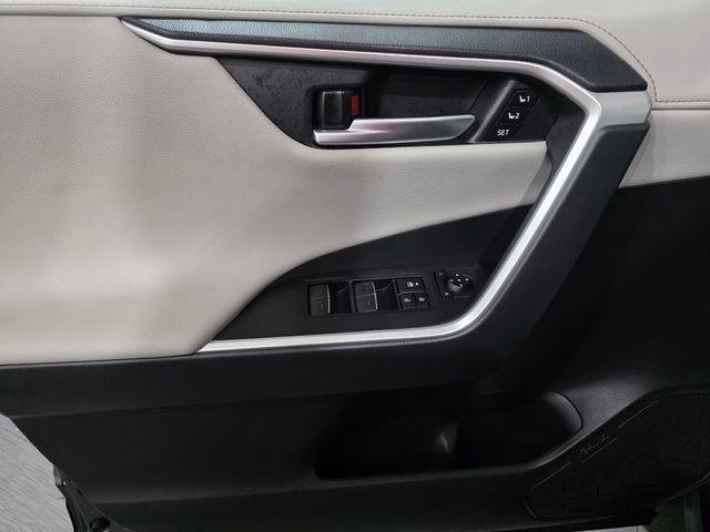 Certified Used 2024 MAGNETIC GRAY MET. Toyota  image 10
