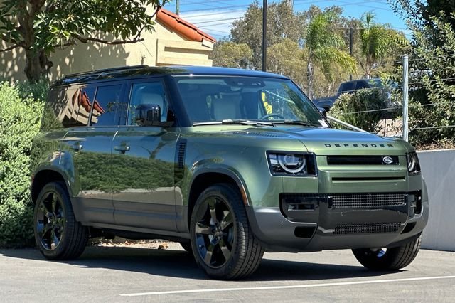 New 2026 Woolstone Green LAND ROVER S image 7