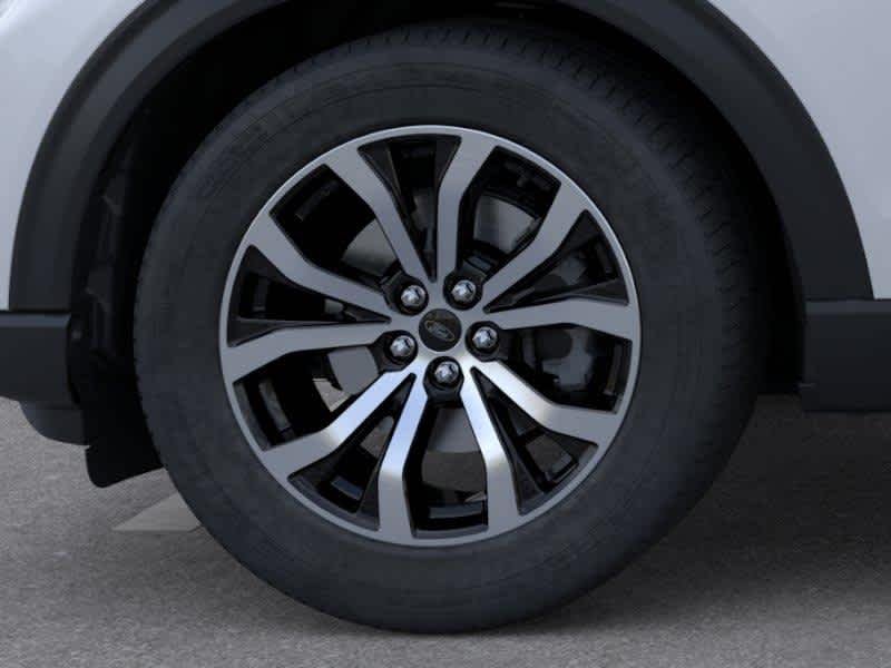 New 2026 Space White Metallic Ford ST-Line image 19