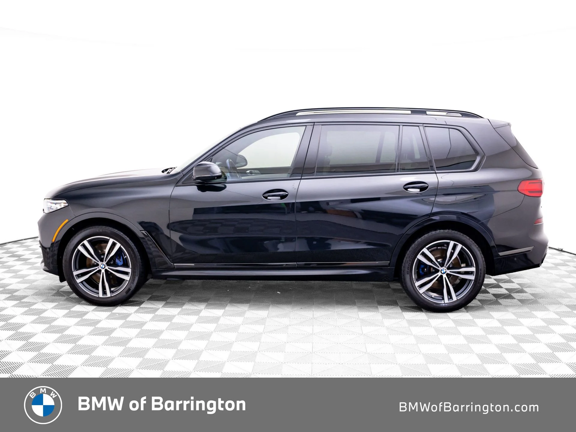 Used 2021 Black BMW xDrive40i image 2