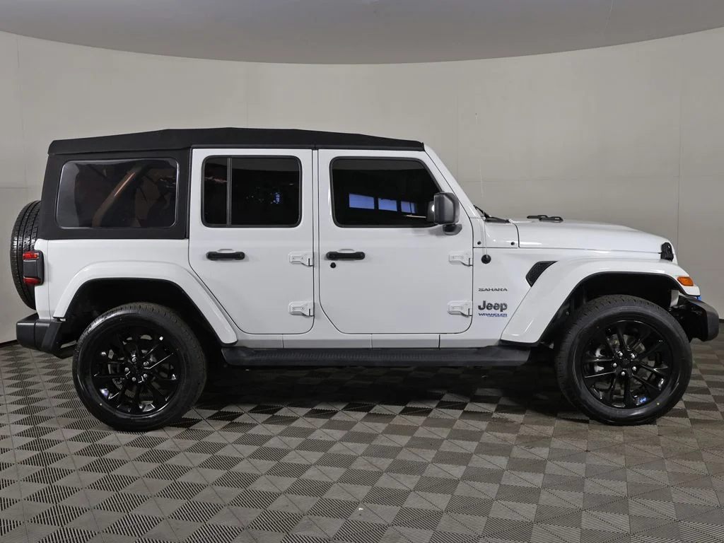 Used 2022 Bright White Clearcoat Jeep Unlimited Sahara 4xe image 15
