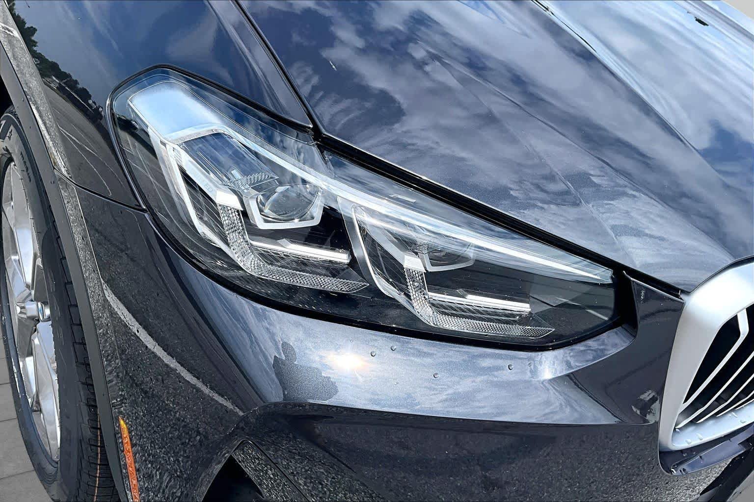 Used 2023 Dark Graphite Metallic BMW xDrive30i image 28