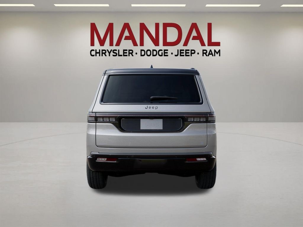 New 2026 Silver-Zynith Exterior Paint Jeep 85th Anniversary image 7