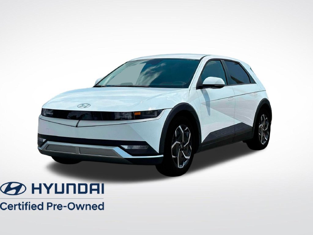 Certified Used 2024 White Hyundai SEL image 1