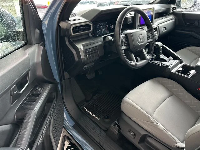 Used 2026 Blue Toyota SR5 image 10