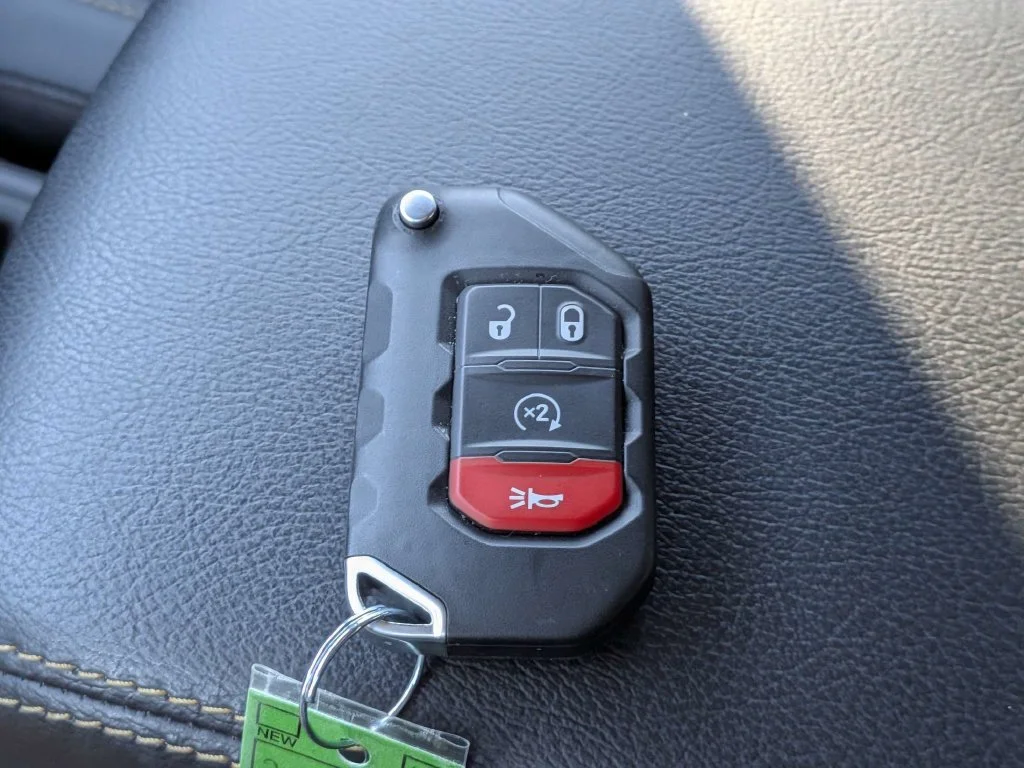 Used 2025 Blue Jeep Sahara image 23