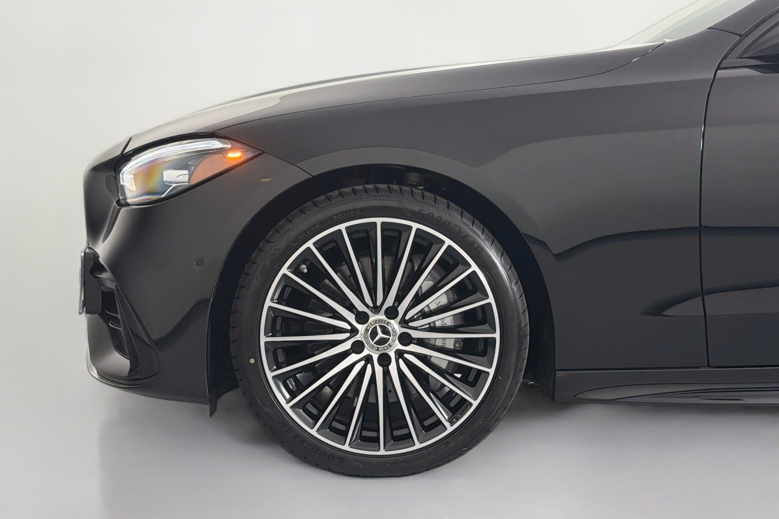 Used 2024 Obsidian Black Metallic Mercedes-Benz C 300 image 9