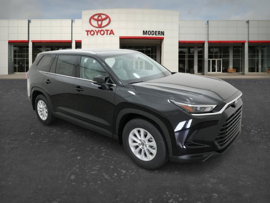 New 2026 Midnight Black Met Toyota Hybrid XLE image 10