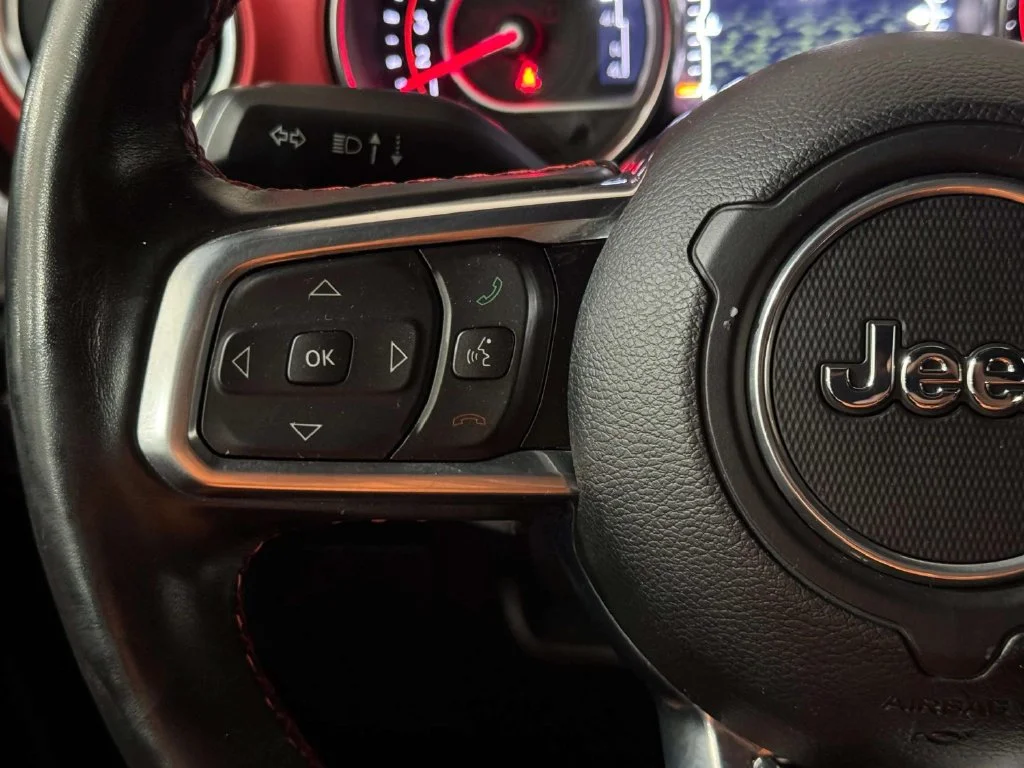 Used 2021 Black Jeep Unlimited Rubicon image 15