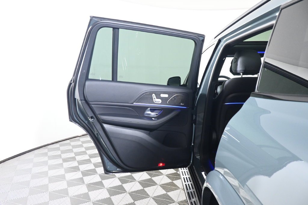 New 2027 Dark Petrol Mercedes-Benz GLS 450 image 32