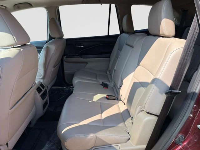 Used 2019 Red Honda EX-L image 15