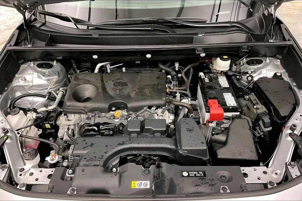 Used 2025 Silver Toyota XLE image 14