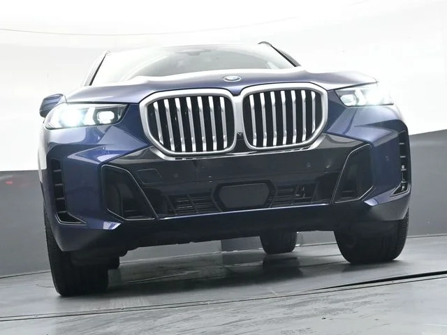 Certified Used 2026 Blue BMW xDrive40i image 42