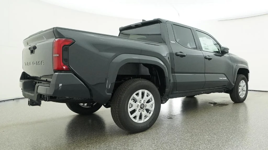 New 2026 Underground Toyota SR5 image 7