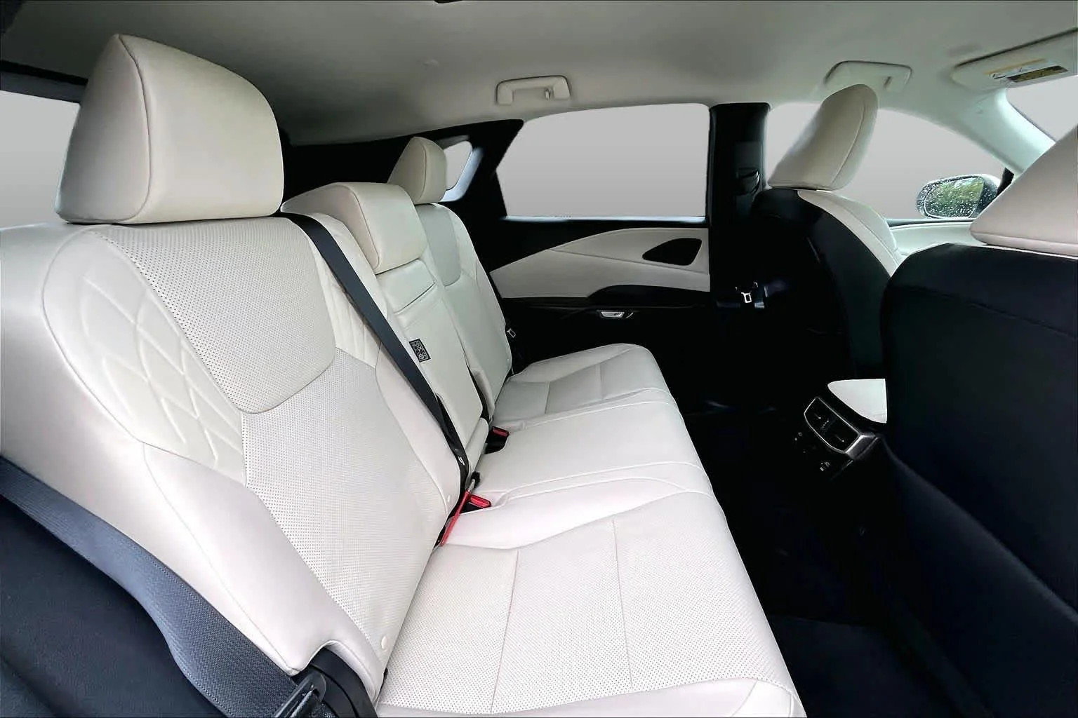 Used 2024 Eminent White Pearl Lexus  image 20