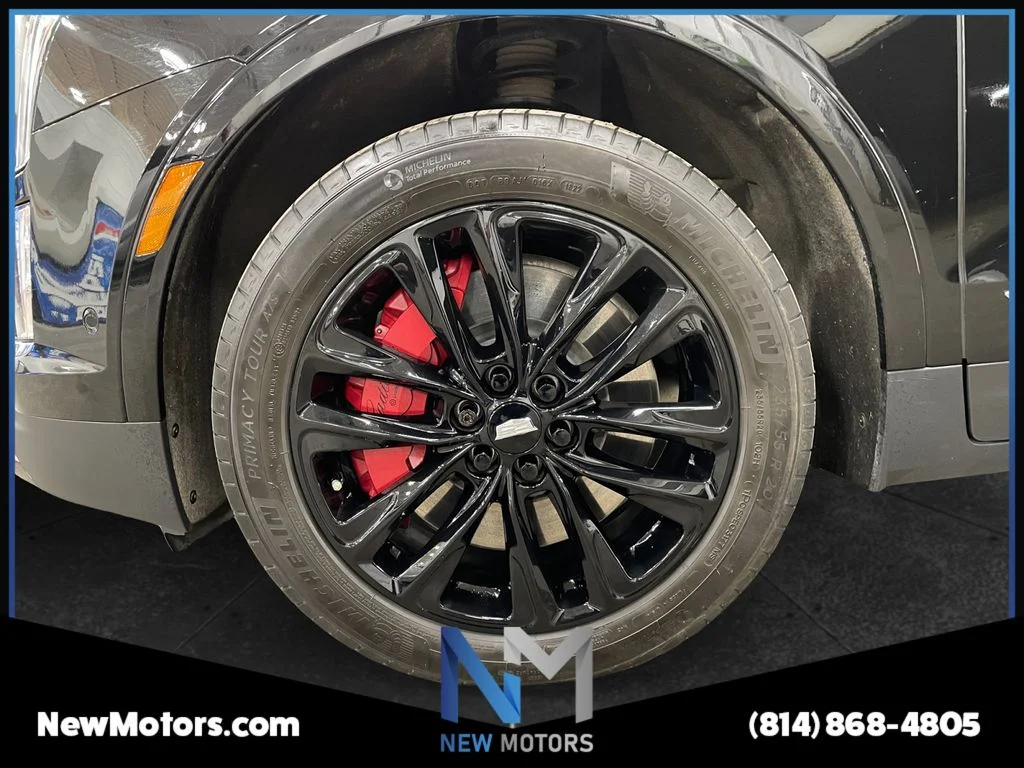 Used 2022 Black Metallic Cadillac Sport image 14