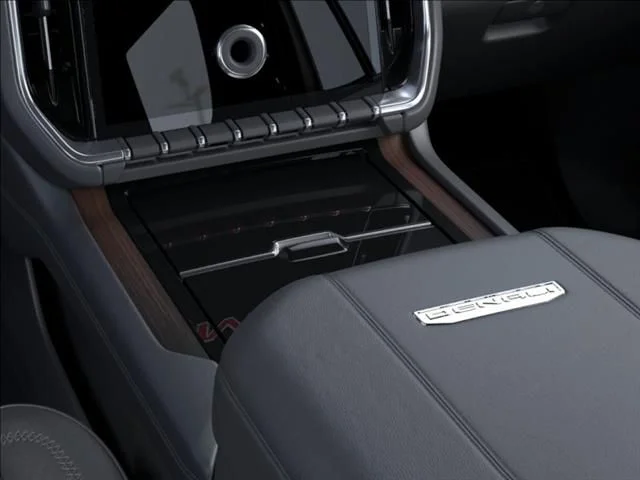 2026 GMC Yukon Denali - Photo 23