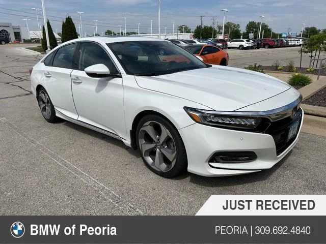 Used 2020 White Honda Touring 2.0T image 1