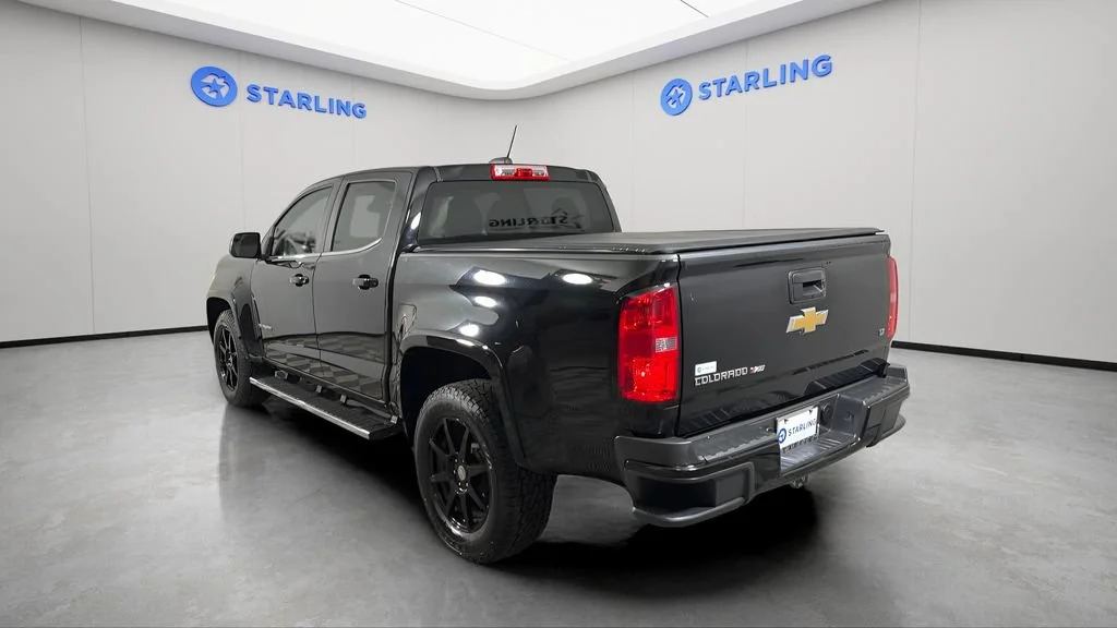 Used 2018 BLACK Chevrolet 2WD LT image 5