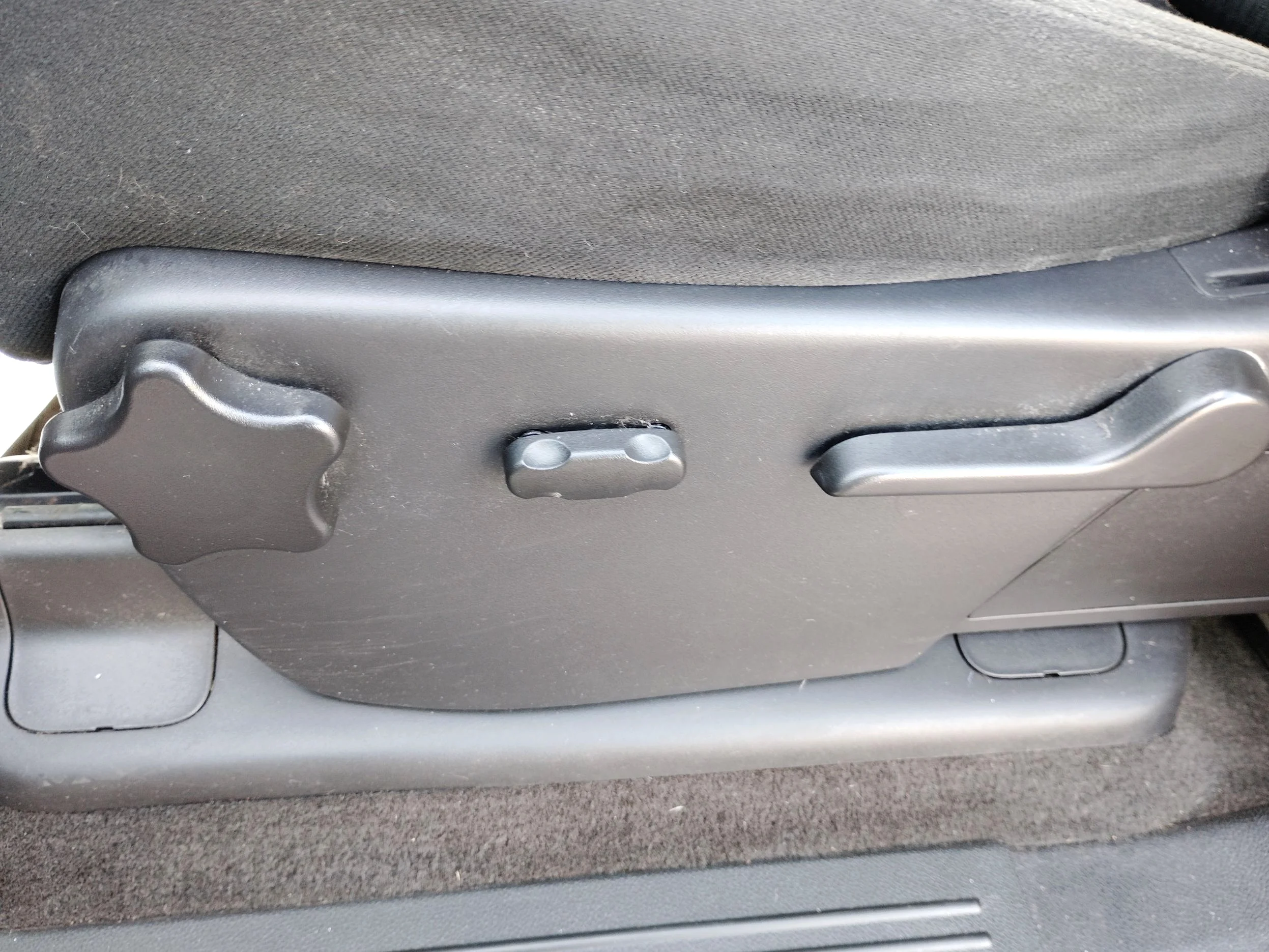 Used 2013 Blue Chevrolet LT image 16
