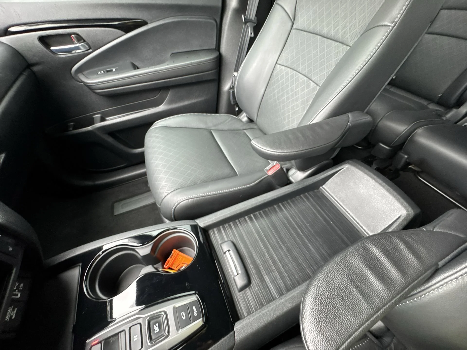 Used 2021 Platinum White Pearl Honda Touring image 21