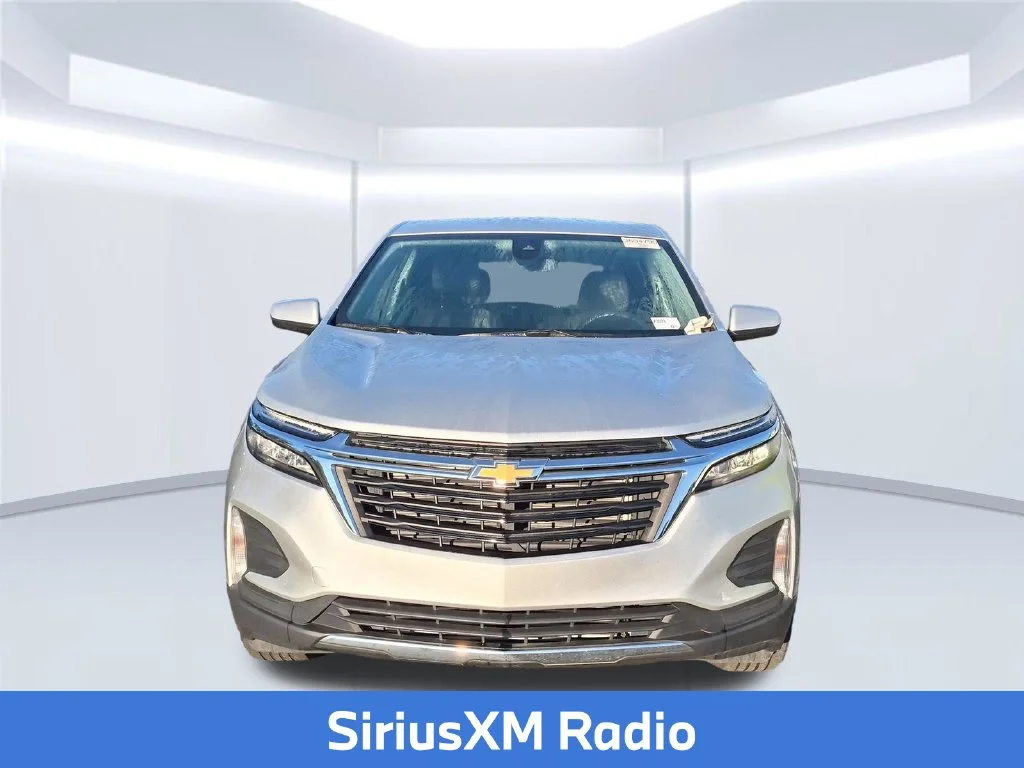 Used 2022 Silver Chevrolet LT image 7