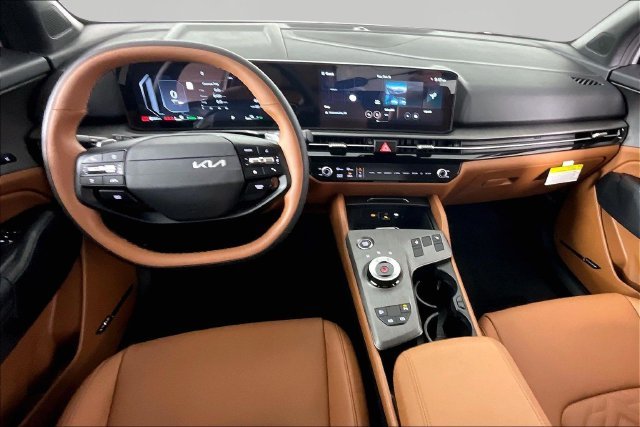 New 2027 Wolf Gray Kia X-Line image 6