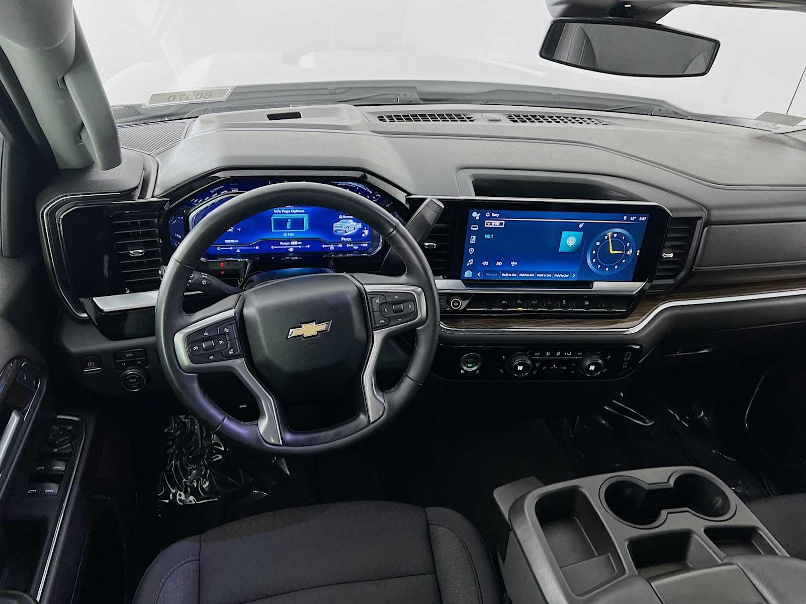 Used 2023 Summit White Chevrolet LT image 21