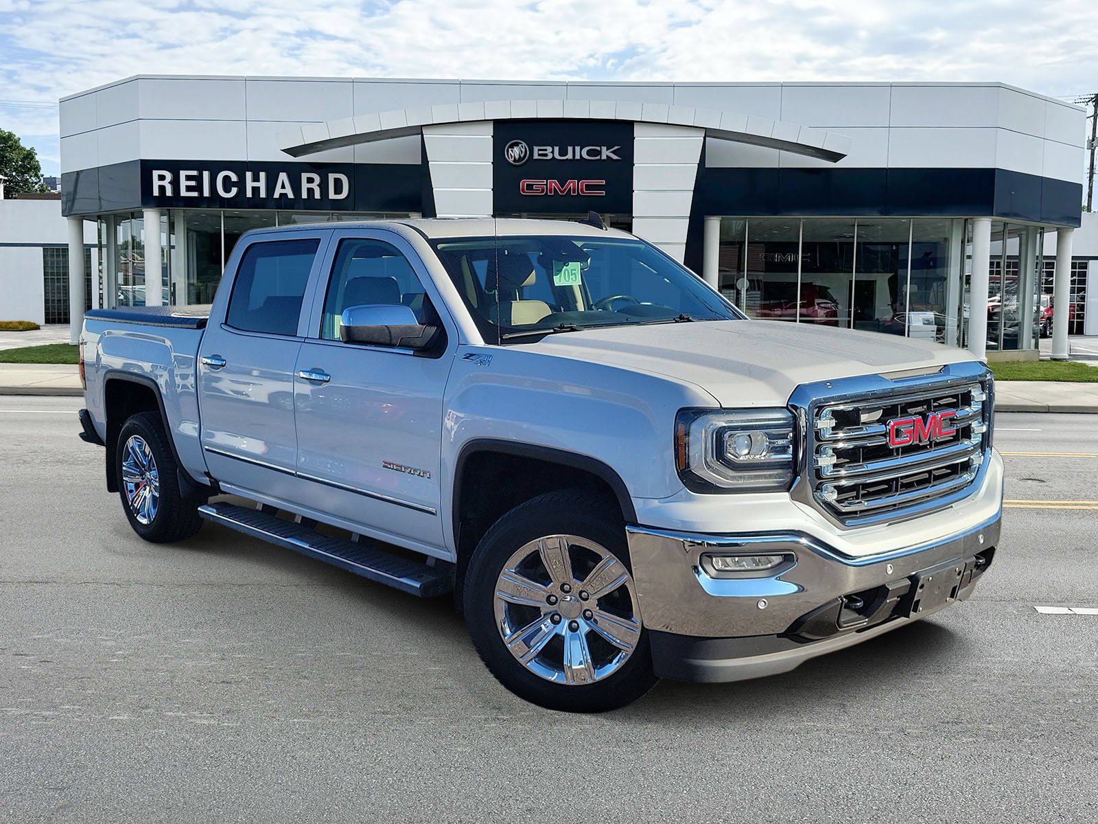2017 GMC Sierra 1500 SLT