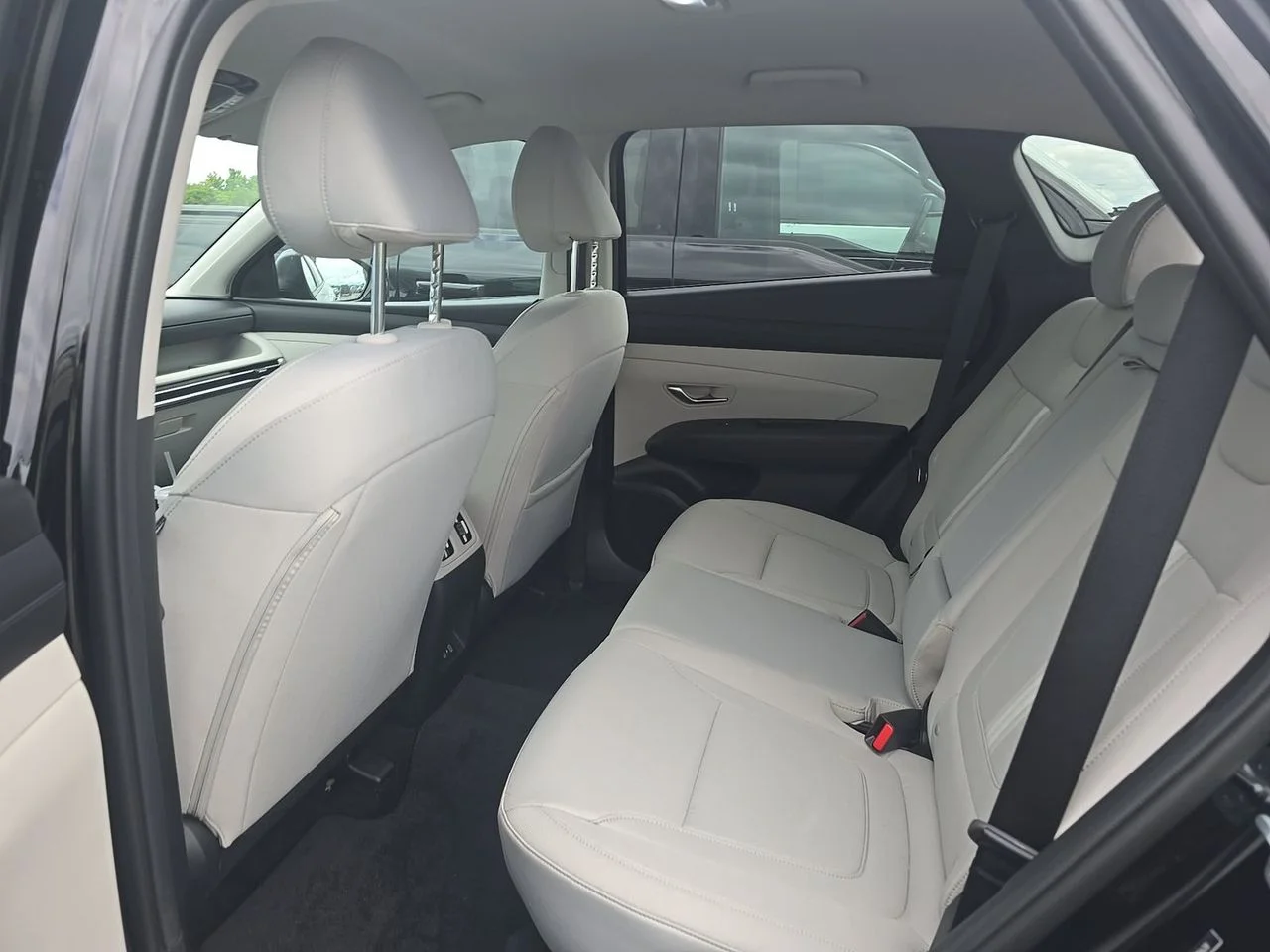 Used 2026 Black Hyundai SEL image 16