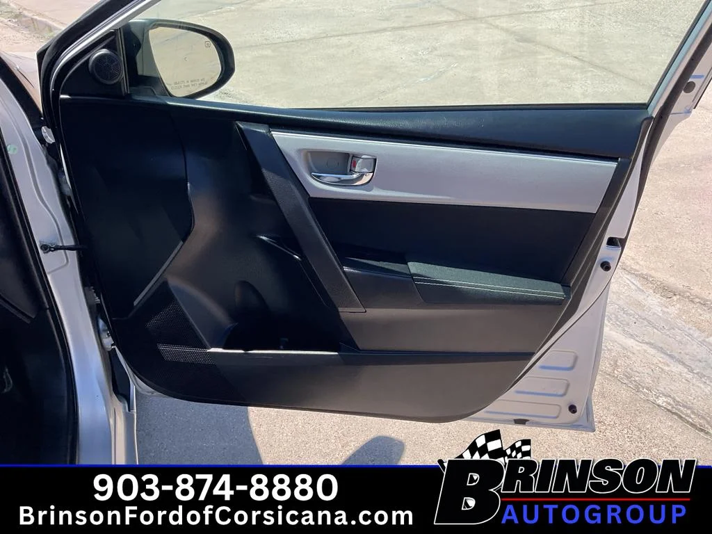 Used 2018 Classic Silver Metallic Toyota LE image 19