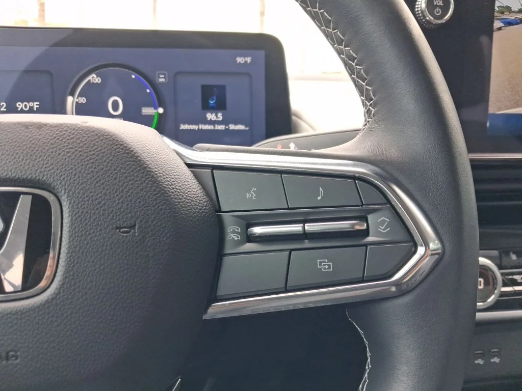 Used 2025  Honda Touring image 30