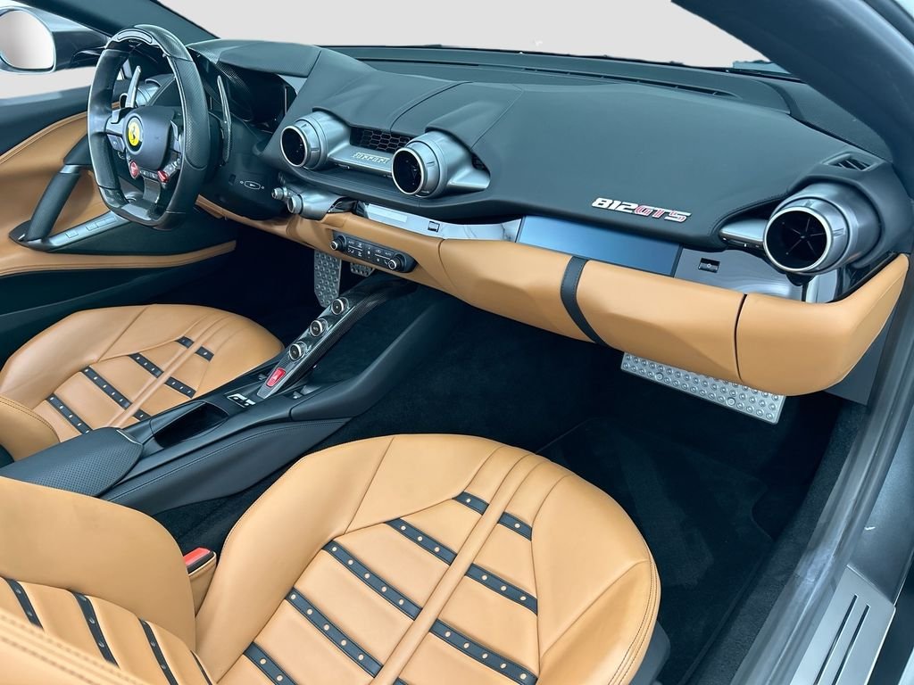 Used 2022 Grigio Silverstone Metallic Ferrari  image 24