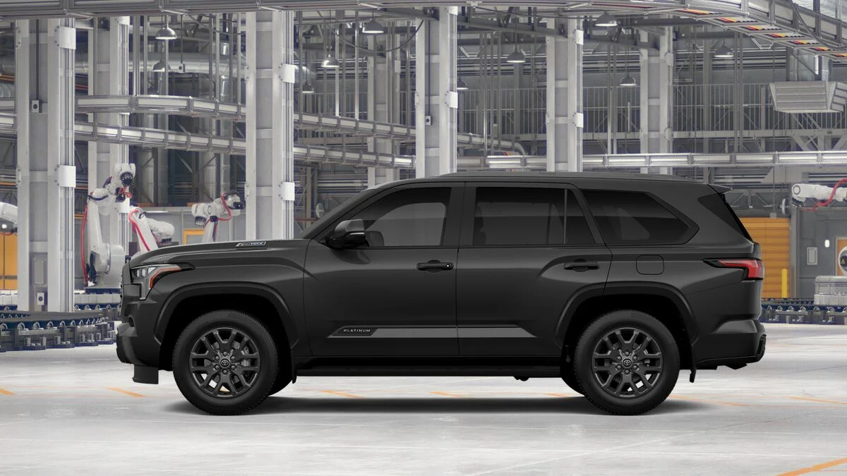 New 2026 Magnetic Gray Metallic Toyota Platinum image 4