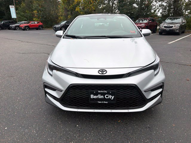 New 2026 Classic Silver Metallic with Midnight Black Metallic roof <sup>1</sup> Toyota  XSE image 2
