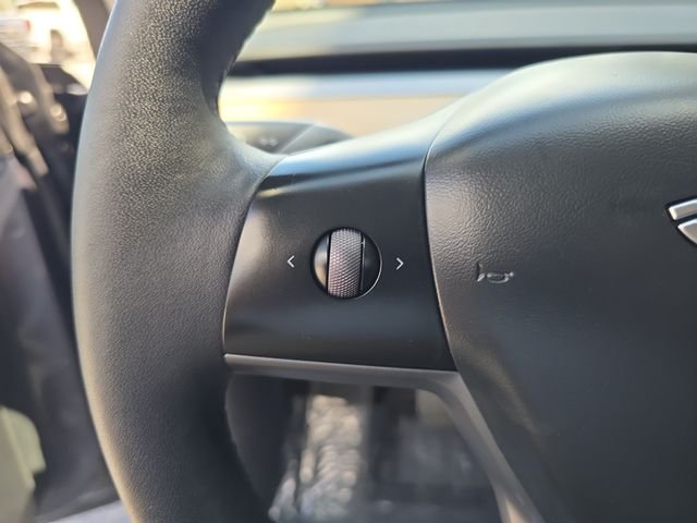 2023 Tesla Model Y Long Range - Photo 24
