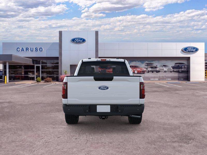 New 2026 Oxford White Ford XL image 5