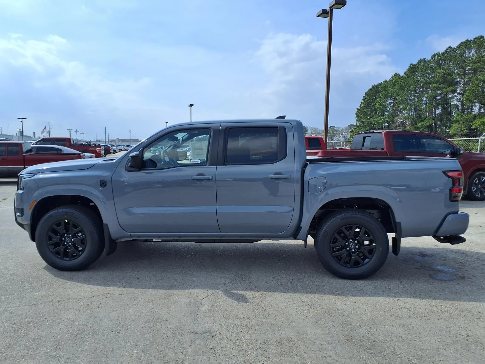 2026 Nissan Frontier Crew Cab SV - 7