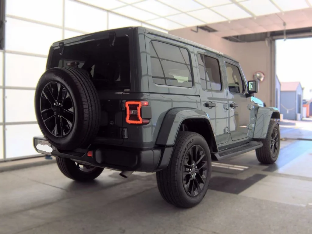 Used 2024 Gray Jeep Sahara 4xe image 2
