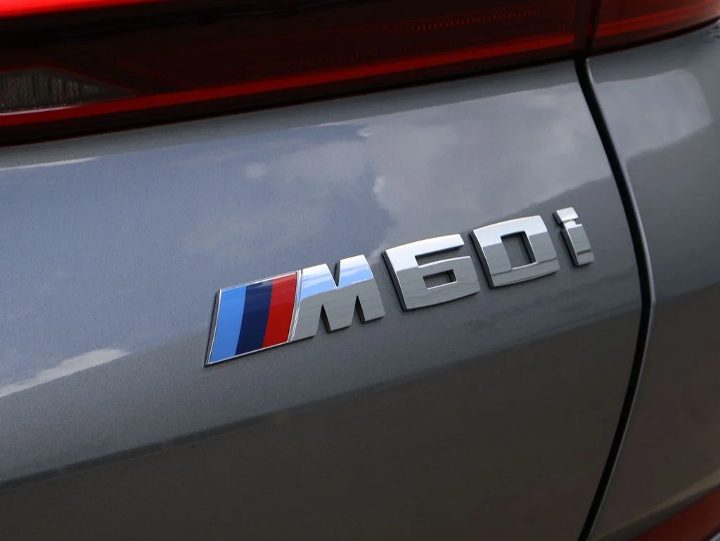 Used 2026 Gray BMW M60i image 9