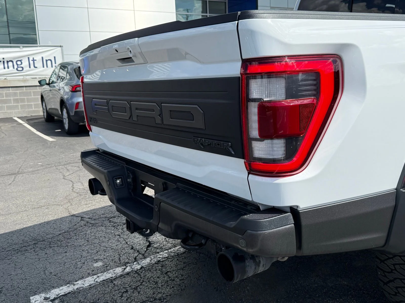 Used 2023 Oxford White Ford Raptor image 17