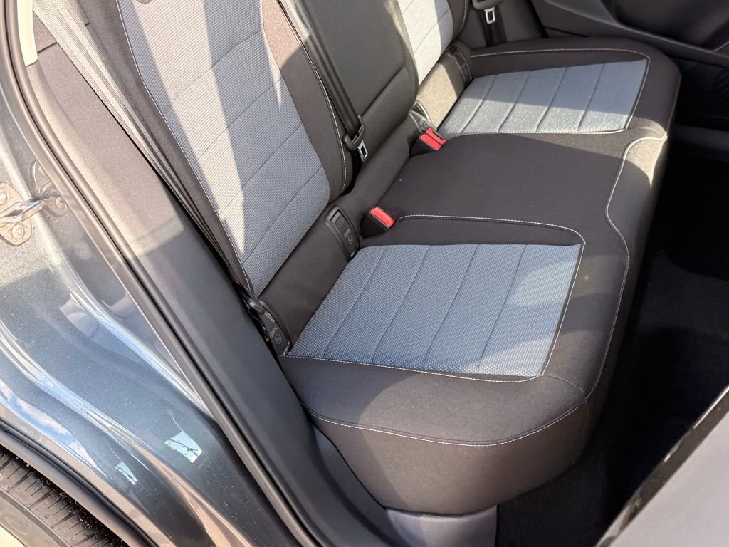 New 2026 Platinum Gray Metallic Volkswagen 1.5T S image 28