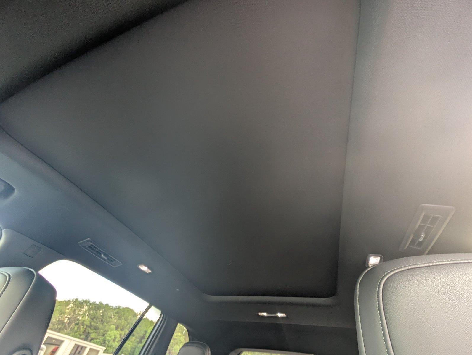 New 2027 Summit White GMC Elevation image 37
